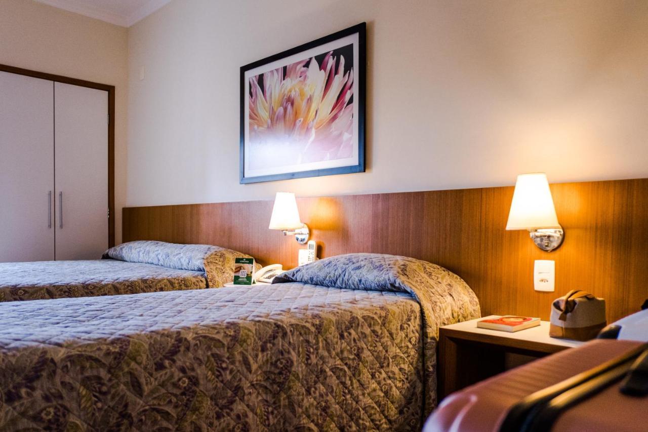 Vitoria Regia Hotel Bauru Exteriör bild
