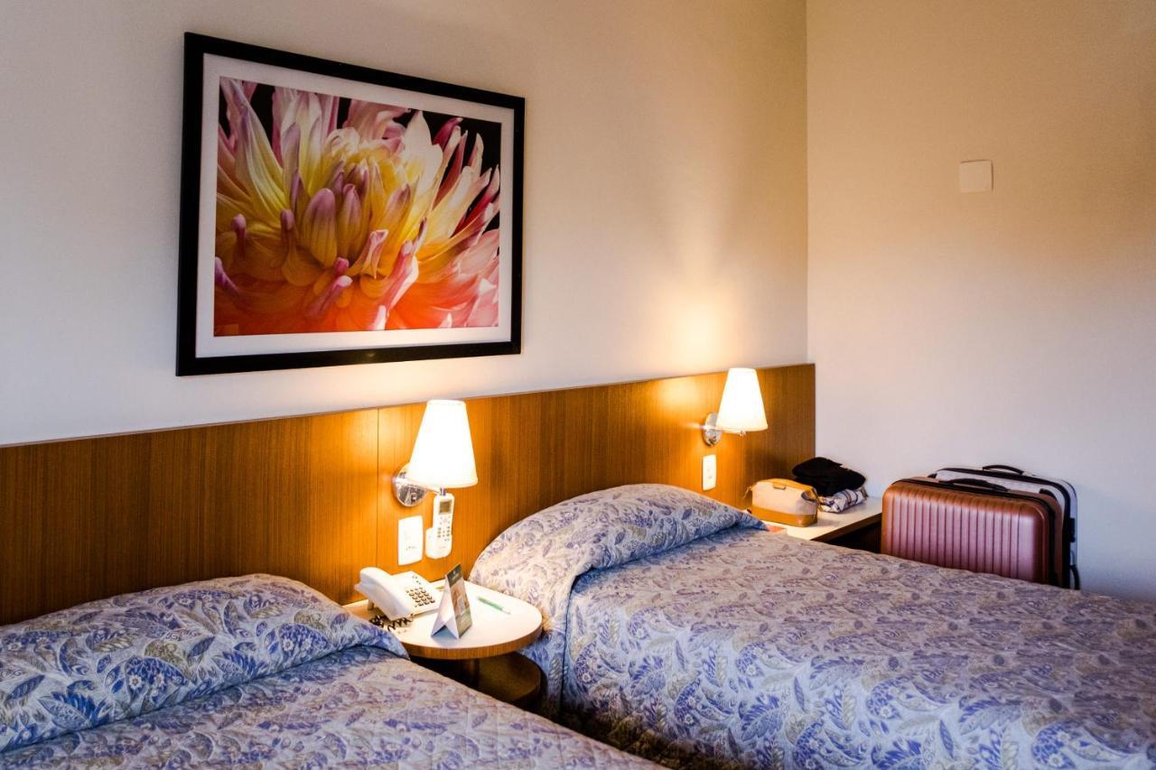 Vitoria Regia Hotel Bauru Exteriör bild