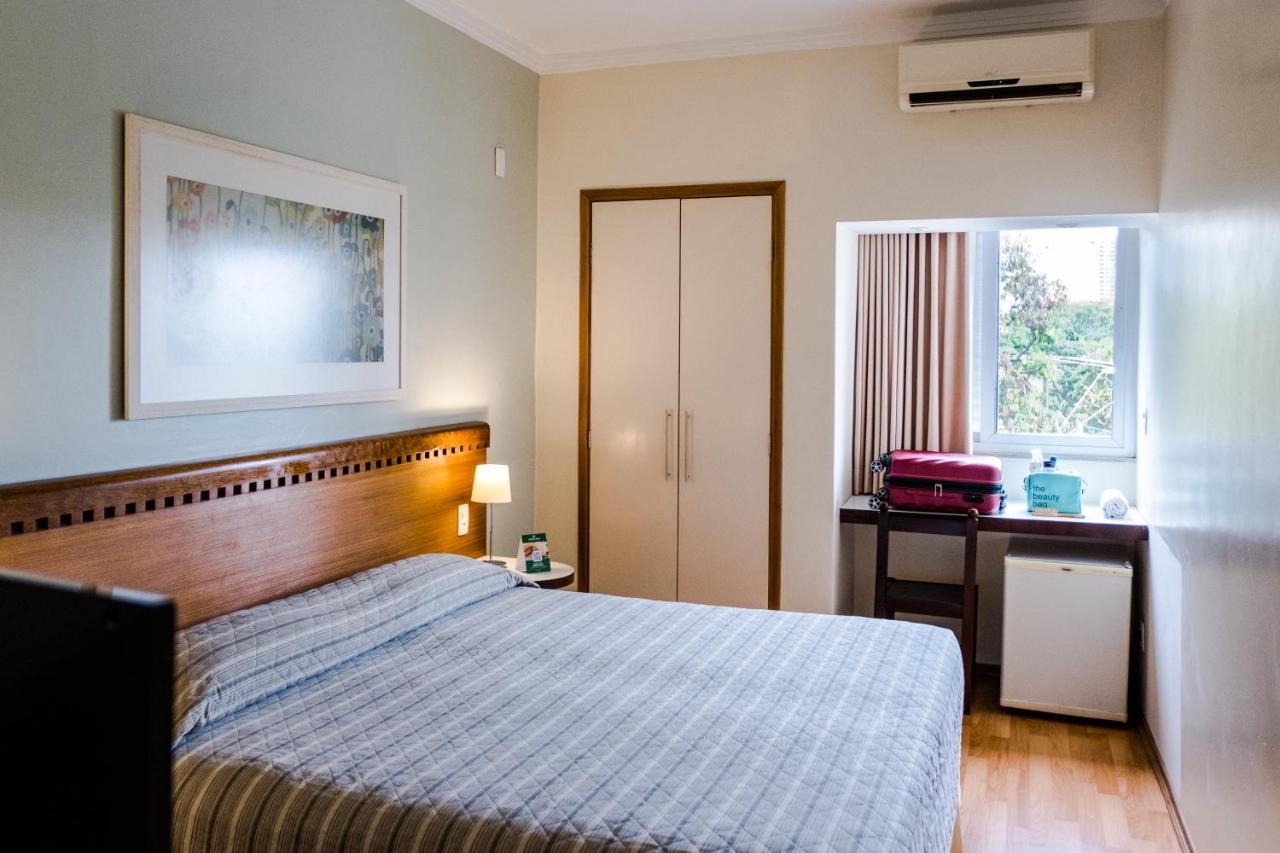 Vitoria Regia Hotel Bauru Exteriör bild
